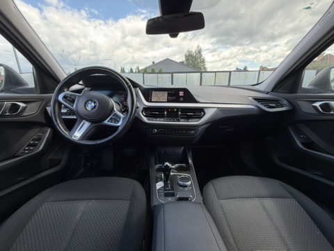 BMW 116d Business Advantage DCT — zdjęcie 10