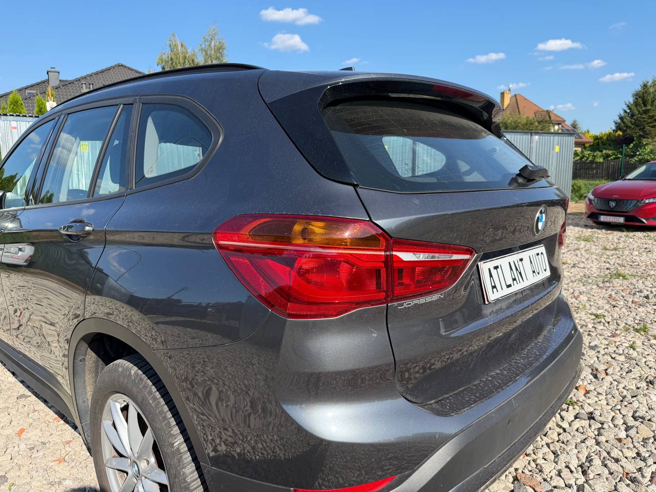 BMW X1 sDrive16d Automatic — zdjęcie 16