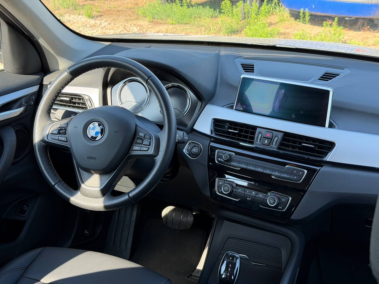 BMW X1 sDrive16d Automatic — zdjęcie 15