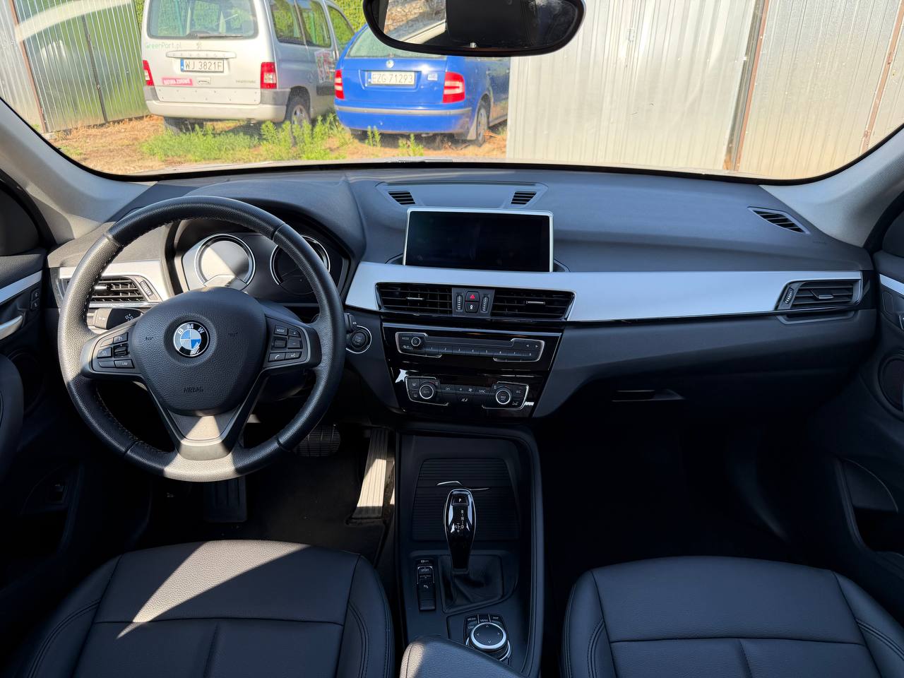 BMW X1 sDrive16d Automatic — zdjęcie 13