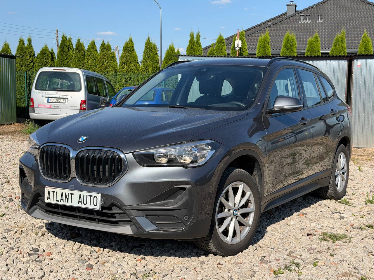 BMW X1 sDrive16d Automatic — zdjęcie 4