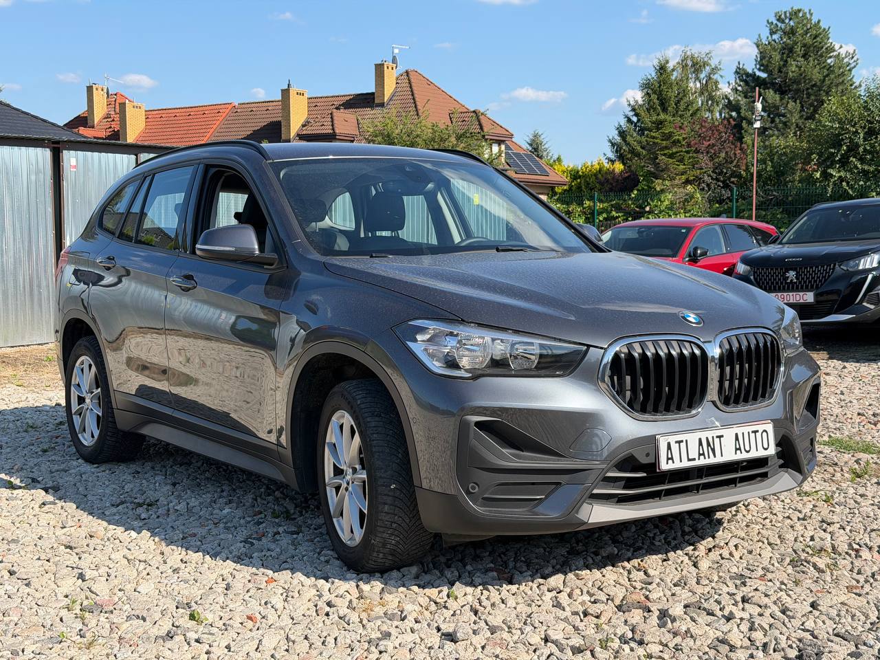 BMW X1 sDrive16d Automatic — zdjęcie 3