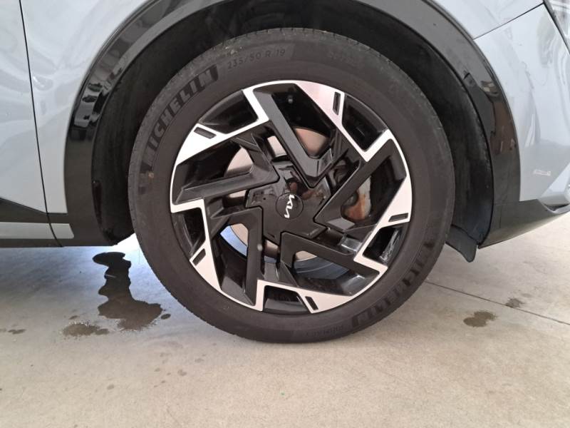 Kia Sportage 1.6 CRDi MHEV GT-Line 4WD DCT — zdjęcie 13