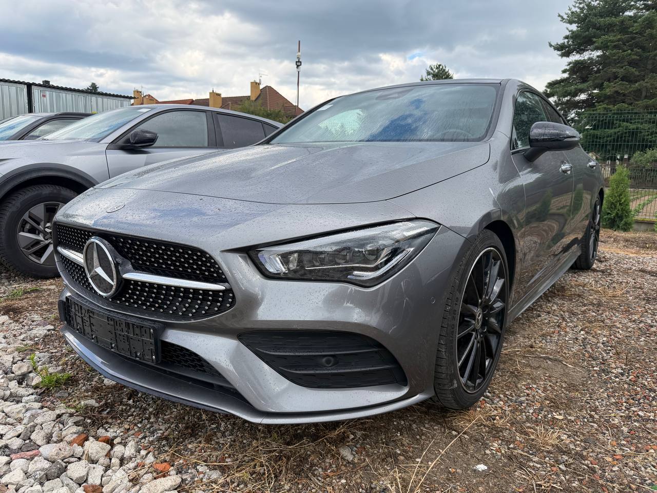 Mercedes-Benz CLA 180 AMG Line DCT — zdjęcie 2