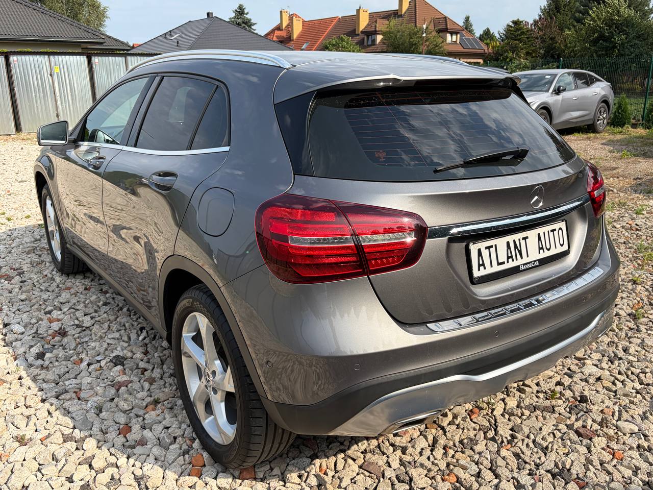Mercedes-Benz GLA 200 Urban 7G-DCT — zdjęcie 6