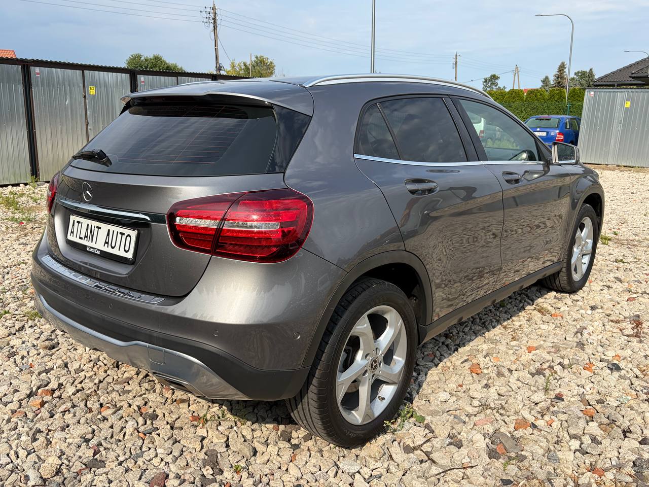 Mercedes-Benz GLA 200 Urban 7G-DCT — zdjęcie 8