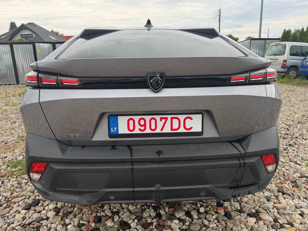 Peugeot 408 Allure 1.2 PureTech 130 EAT8 — zdjęcie 5