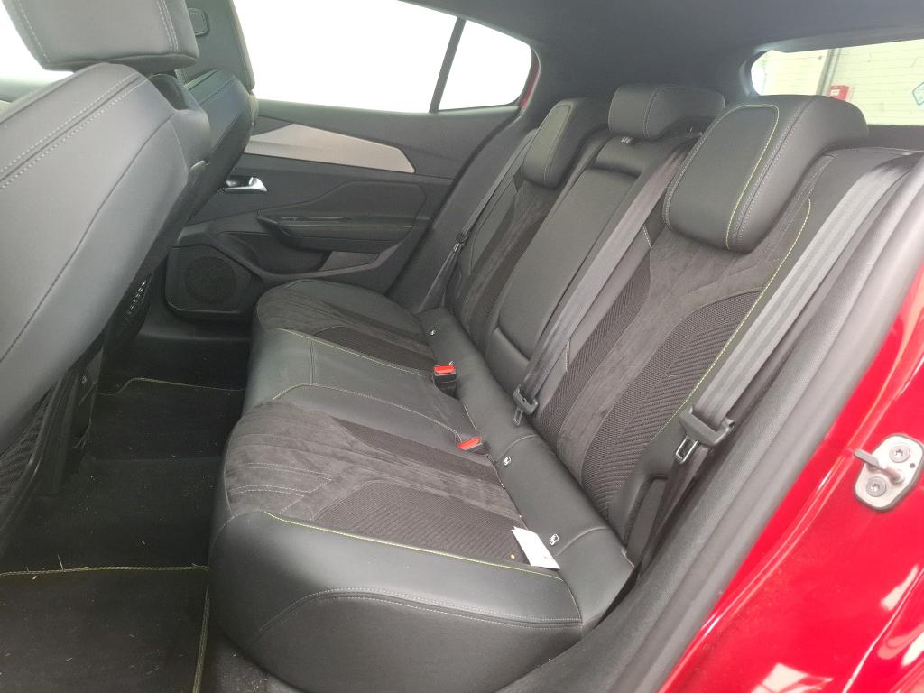 Peugeot 408 GT 1.2 PureTech 130 EAT8 — zdjęcie 9