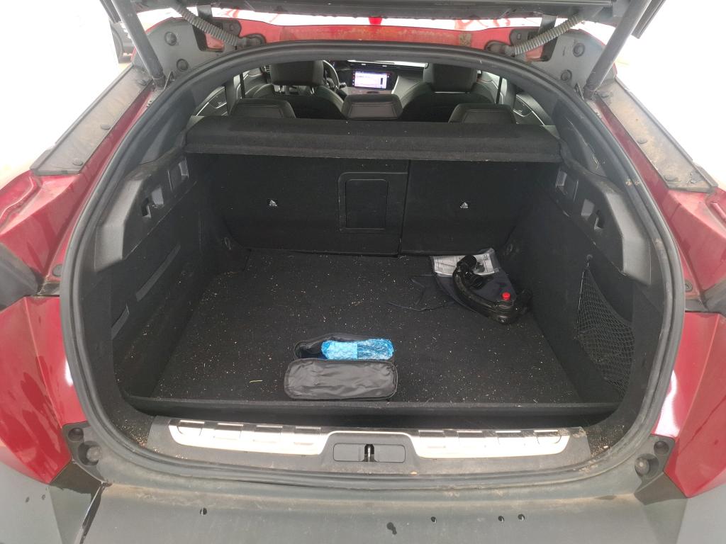 Peugeot 408 GT 1.2 PureTech 130 EAT8 — zdjęcie 10